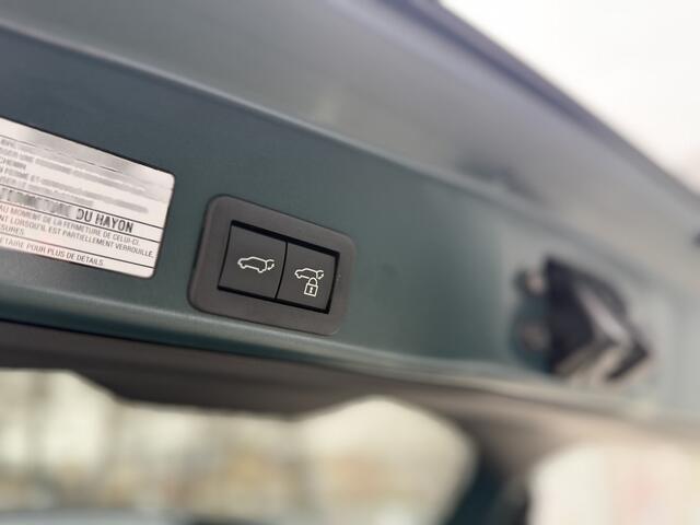 Toyota YARIS Cross 1.5 Hybrid 130 Executive Plus Pack | GEEN AFLEVERKOSTEN | Elektrische achterklep, Parkeersensoren, Dodehoekdetectie