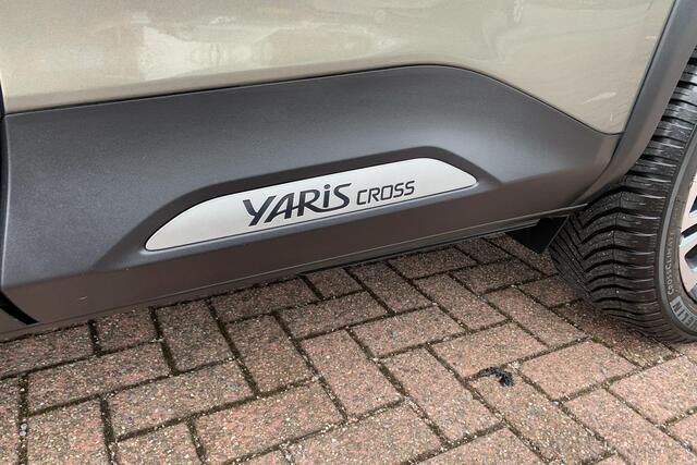 Toyota YARIS Cross 1.5 Hybrid Executive Trekhaak / Camera / Carplay / Stoelverwarming