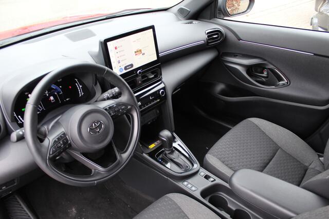 Toyota YARIS Cross 1.5 Hybrid 115 First Edition Plus | Rijklaar | Stoel-/stuurverw. | LED | Keyless | Apple/Android | Camera | Navi | Adap.cruise