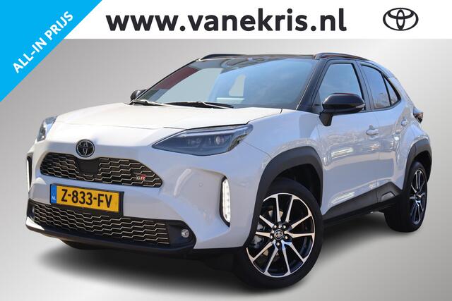 Toyota YARIS Cross 1.5 Hybrid GR Sport, Head up display, JBL-audio, Stuurverwarming, Apple Carplay / Android Auto, Parkeersensoren, Stoelverwarming!