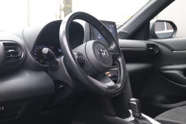 Toyota YARIS Cross 1.5 Hybrid First Edition, Camera, Cruise