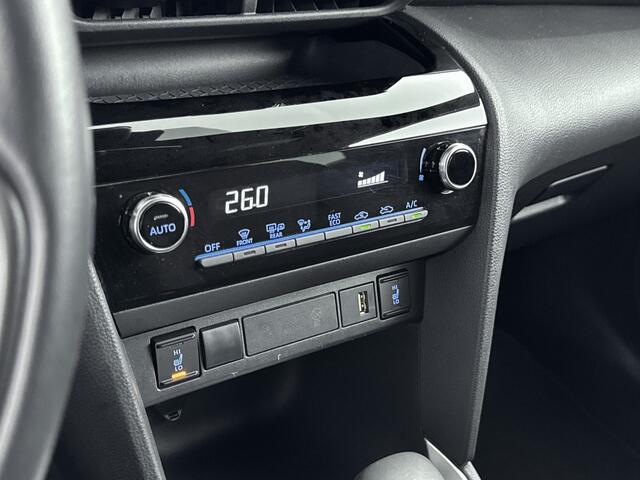 Toyota YARIS Cross 1.5 Hybrid Dynamic | Dodehoek Detectie | Navigatiesysteem |