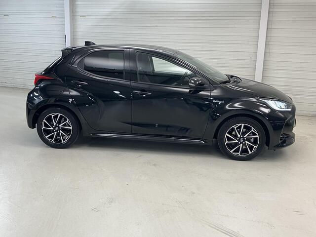 Toyota YARIS 1.5 Hybrid Style / Trekhaak afneembaar / JBL / Navigatie / Dealer onderhouden / 1e eigenaar.