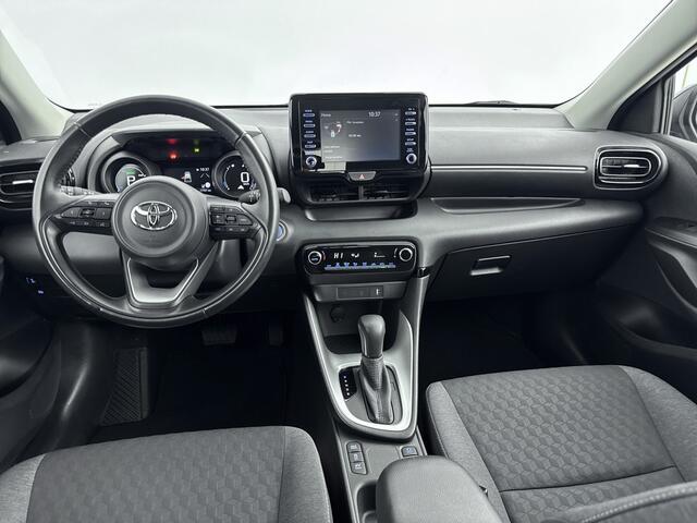 Toyota YARIS 1.5 Hybrid TeamNL | 16'' Lichtmetalen velgen | Apple Carplay / Android Auto | Parkeercamera | Keyless Entry/Start |