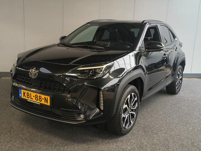 Toyota YARIS Cross 1.5 Hybrid 115 First Edition Rijklaar + fabrieksgarantie Henk Jongen Auto's in Helmond, al 50 jaar service zoals 't hoort!