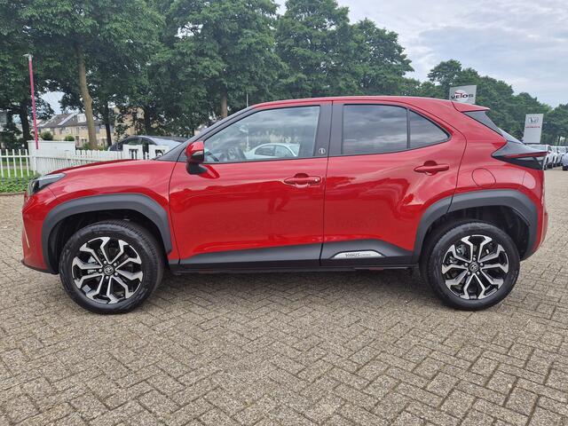 Toyota YARIS Cross 1.5 Hybrid Style Edition Parkeersensoren V+A, Dodehoeksensor, Navigatie , All-in Rijklaarprijs