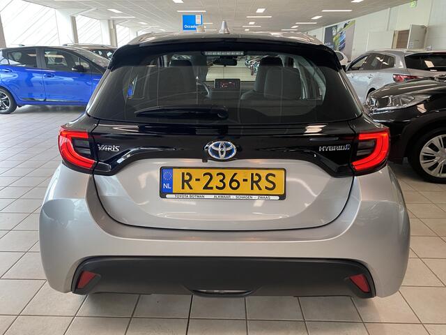 Toyota YARIS 1.5 Hybrid Dynamic