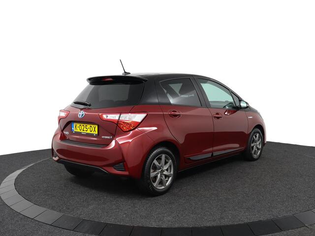 Toyota YARIS 1.5 Hybrid Premium | Cruise Control | Achteruitrijcamera | Stand kachel |