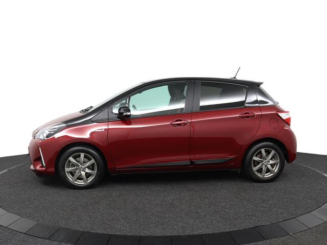 Toyota YARIS 1.5 Hybrid Premium | Cruise Control | Achteruitrijcamera | Stand kachel |