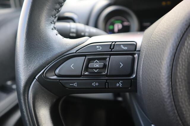 Toyota YARIS Cross 1.5 HYBRID BUSINESS APPLE CARPLAY|AUTOMAAT|DEALERONDEHOUDEN