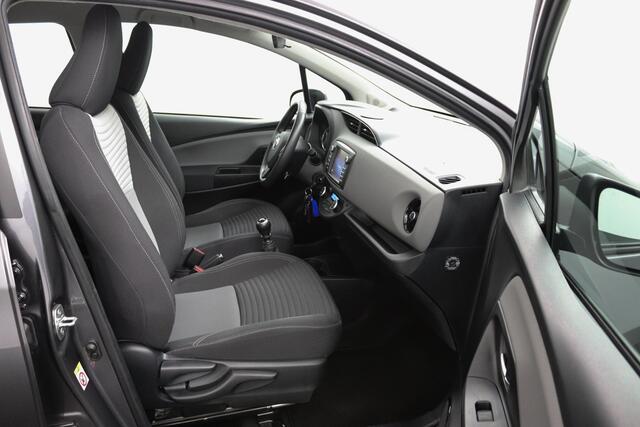 Toyota YARIS 1.5 VVT-i Aspiration | Trekhaak | Cruise Control | Climate Control | Achteruitrijcamera |