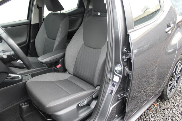 Toyota YARIS 1.5 Hybrid Dynamic Automaat, 1e Eig. Dealer onderhouden met All-Seasonbanden!