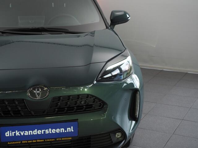 Toyota YARIS Cross 1.5 Hybrid 130 Dynamic | Safety/ Winter Pakket | Dodehoekdetectie | Parkeersensoren Voor en Achter | Stuurwiel- En Stoelverwarming | Botsherkenning | Grootlichtassistent