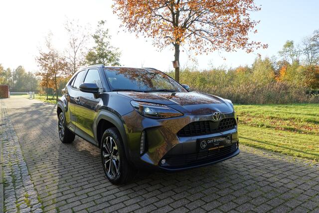 Toyota YARIS Cross 1.5 Hybrid Comfort | Camera | CarPlay | Adaptive Cruise | LED | Stoelverwarming | Stuurwielverwarming | Trekhaak.