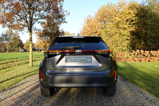 Toyota YARIS Cross 1.5 Hybrid Comfort | Camera | CarPlay | Adaptive Cruise | LED | Stoelverwarming | Stuurwielverwarming | Trekhaak.