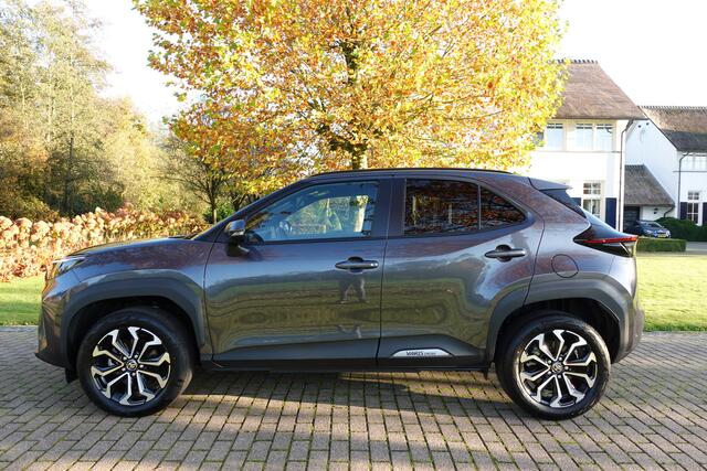 Toyota YARIS Cross 1.5 Hybrid Comfort | Camera | CarPlay | Adaptive Cruise | LED | Stoelverwarming | Stuurwielverwarming | Trekhaak.