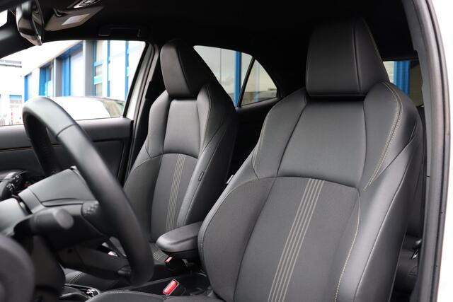 Toyota YARIS Cross 1.5 Hybrid Adventure AWD, Head Up Display