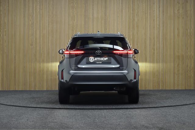 Toyota YARIS Cross 1.5 Hybrid 115 First Edition | Adaptive-cruise | Camera | Clima | Apple Carplay & Android Auto | Navigatie | Keyless | Stoel & Stuurverwarming | Dodehoekdetectie