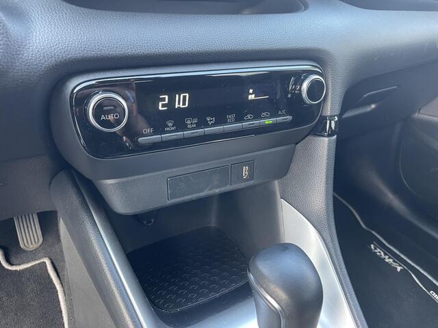 Toyota YARIS 1.5 Hybrid Dynamic | Org NL en 1e Eigenaar | 35.000 Km |