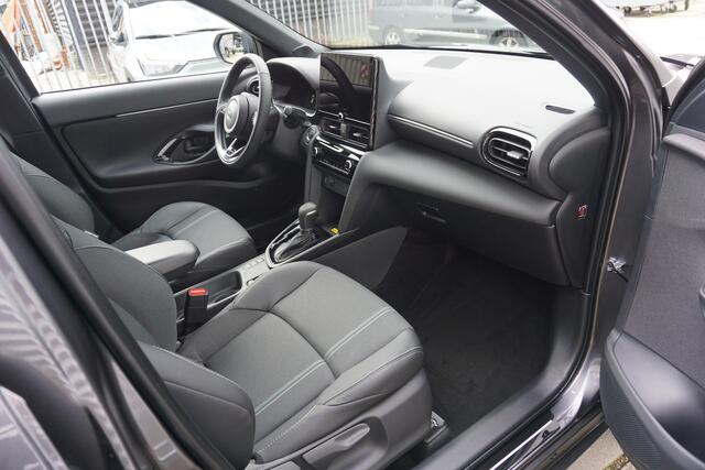 Toyota YARIS Cross 1.5 Hybrid 130 Executive |Navi|Carplay|PDC V+A|Dodehoek|Stoel en stuurverw.|Camera|