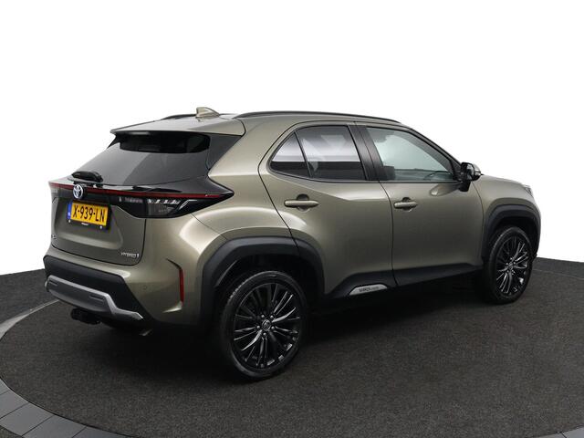 Toyota YARIS Cross 1.5 Hybrid Adventure | Trekhaak | Head Up Display | JBL Audio | Stoel en Stuurverwarming |