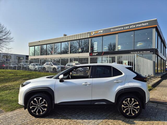 Toyota YARIS Cross 1.5 Hybrid Dynamic Team D