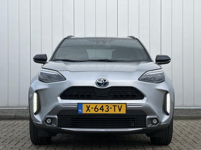 Toyota YARIS Cross 1.5 Hybrid Explore Bi-Tone NL Auto Dealer Onderhouden Stoel Verwarmd Parkeersensoren