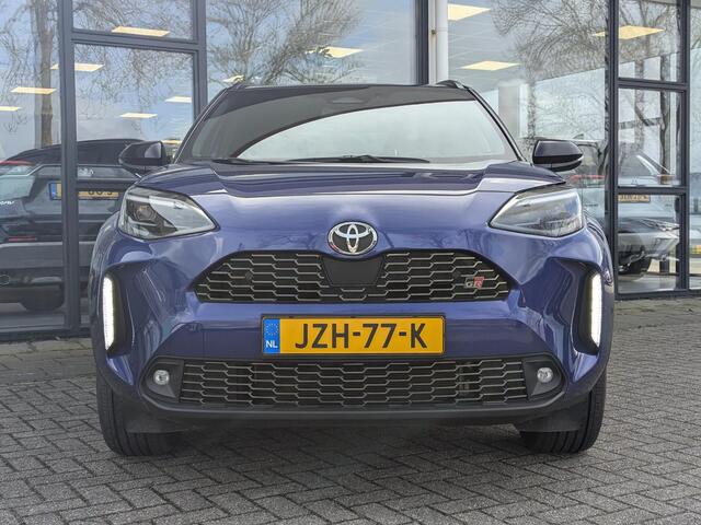 Toyota YARIS Cross 1.5 Hybrid 130 GR SPORT | Facelift | Elek. Kofferklep | Stoel- stuurverwarming | PDC V+A | BSM | Camera