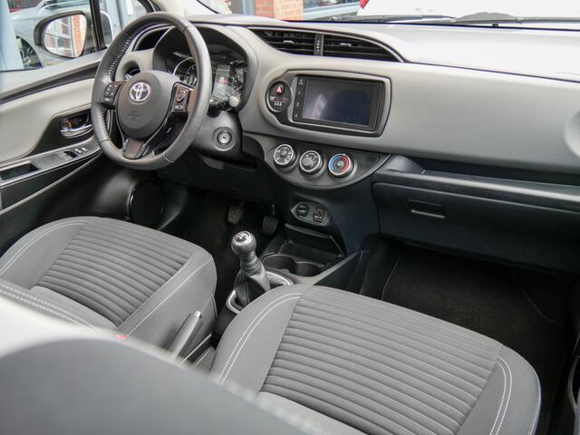 Toyota YARIS 1.0 VVT-i Connect | CAMERA |