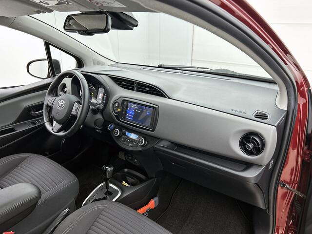 Toyota YARIS 1.5 Hybrid Dynamic | Nederlandse Yaris | Parelmoer Lak | LM Velgen | Climate Control |