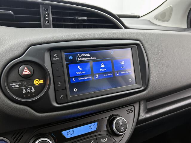 Toyota YARIS 1.5 Hybrid Dynamic | Nederlandse Yaris | Parelmoer Lak | LM Velgen | Climate Control |