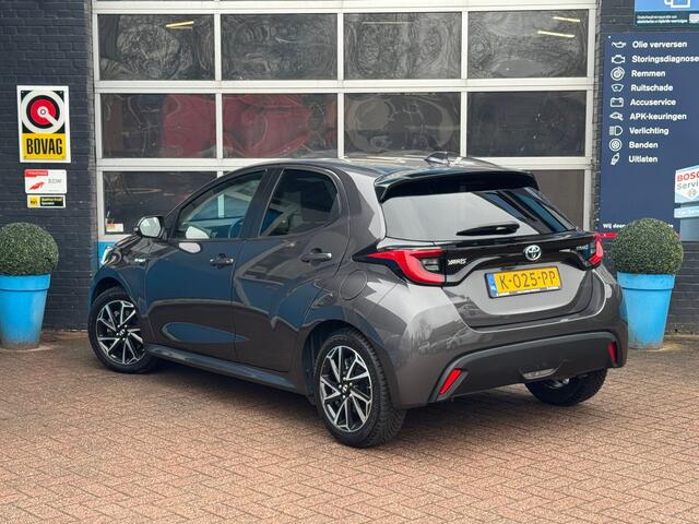 Toyota YARIS 1.5 Hybrid Style | Achteruitrijcamera | Voorstoelen Verwarmd | Beats Audio |