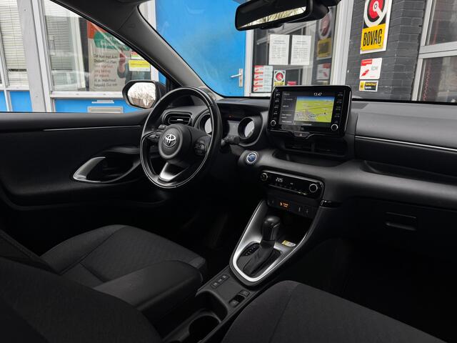 Toyota YARIS 1.5 Hybrid Style | Achteruitrijcamera | Voorstoelen Verwarmd | Beats Audio |