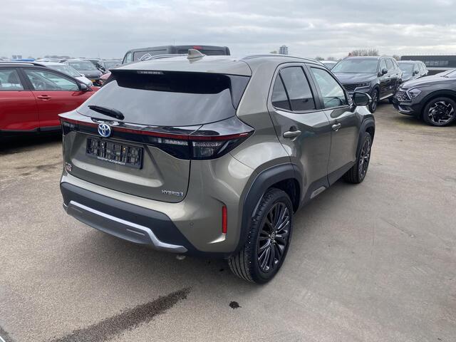 Toyota YARIS Cross 1.5 Hybrid Adventure Dodehoekdetectie, HUD, keyless, parkeersensoren v&a, navigatie, Apple CarPlay/Android Auto, dodehoek detectie, achteruitrij camera