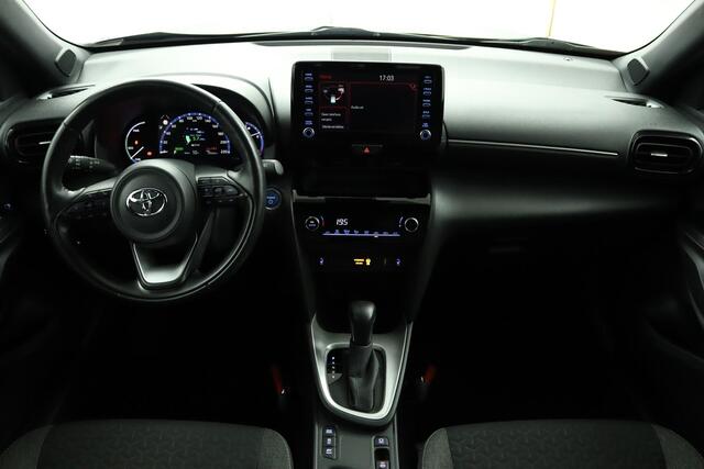 Toyota YARIS Cross 1.5 Hybrid Dynamic | Stoelverwarming voor | Stuurwielverwarming | Apple Carplay/ Android Auto | Camera Achter |
