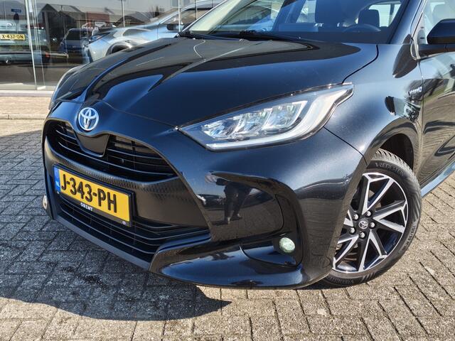 Toyota YARIS 1.5 Hybrid First Edition | Navi | Keyless Start & Entry | Androi