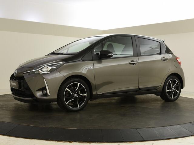 Toyota YARIS 1.5 Hybrid Bi-Tone | Camera | Navigatie | Botspreventie |