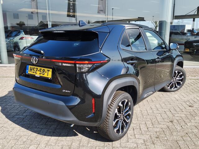 Toyota YARIS Cross 1.5 Hybrid 130 Dynamic | All-Season | Comfort Pack | Sensoren v/