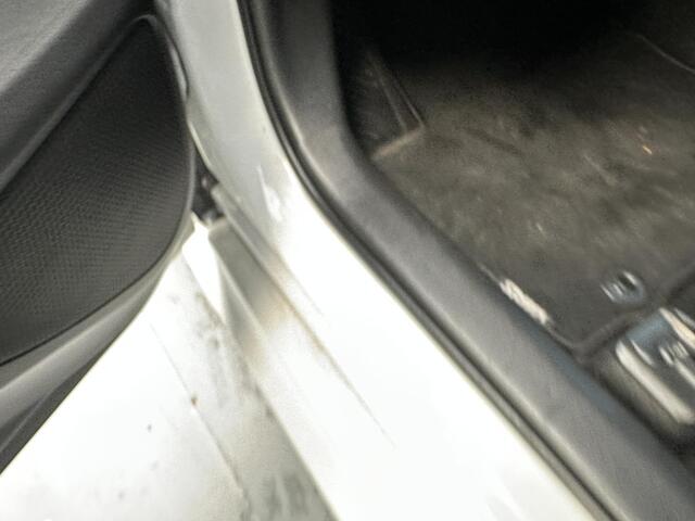 Toyota YARIS 1.5 Hybrid Executive