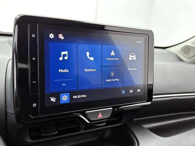 Toyota YARIS 1.5 Hybrid 115 First Edition | Apple Carplay / Android Auto | Parkeersensoren voor+achter | Dodehoek Detectie | LED |