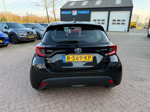 Toyota YARIS 1.5 HYBRID 5-DRS DYNAMIC AUTOMAAT!