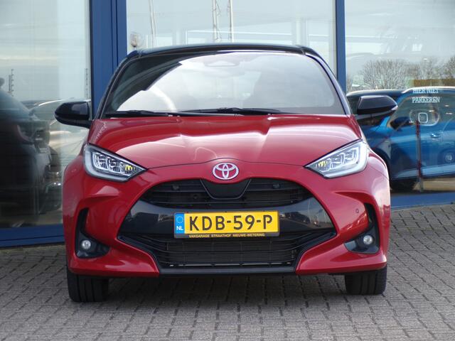 Toyota YARIS 1.5 Hybrid 130 Executive Full led / Sensoren + camera / Panoramadak / Stoel + stuurverwarming / JBL Audio / Apple Carplay + Android Auto