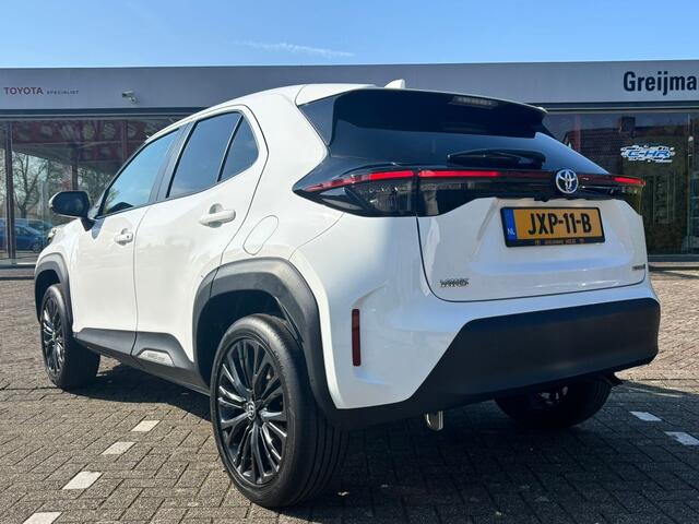 Toyota YARIS Cross 1.5 Hybrid (Automaat) Dynamic 130 PK | Stoelverwarming | Navigat