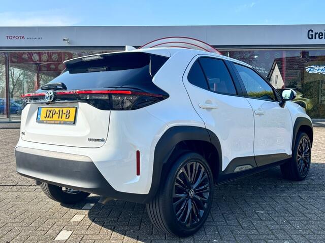 Toyota YARIS Cross 1.5 Hybrid (Automaat) Dynamic 130 PK | Stoelverwarming | Navigat
