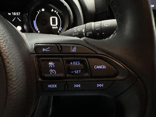 Toyota YARIS 1.5 Hybrid Executive