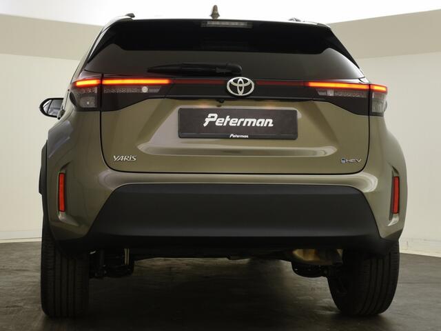 Toyota YARIS Cross 1.5 Hybrid 115 First | Stoel + stuurverw. | Adaptive cruise |