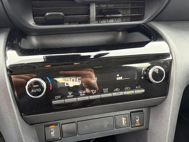 Toyota YARIS Cross 1.5 Hybrid Explore / Navigatie / Stoelen- en stuurverwarming / Trekhaak Afneembaar / 10 jaar fabrieksgarantie mogelijk / Dealeronderhouden