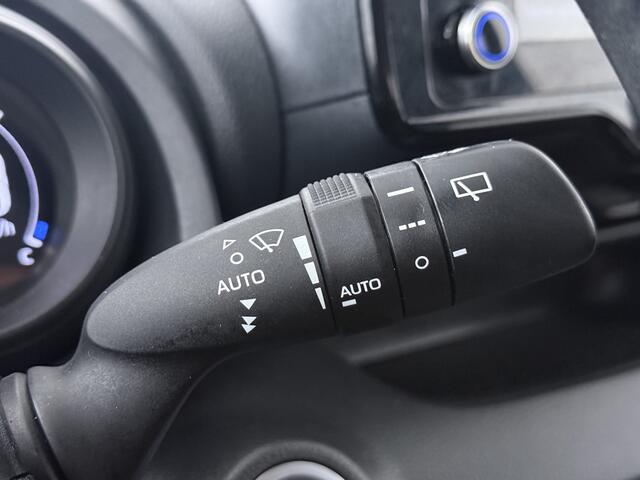 Toyota YARIS 1.5 Hybrid Dynamic