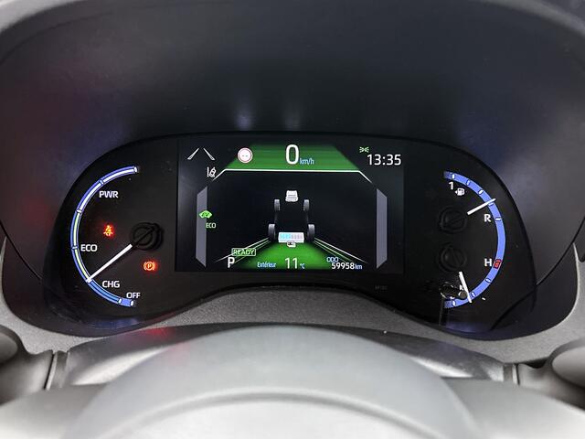 Toyota YARIS Cross 1.5 Hybrid AWD Executive | Panoramadak | Parkeersensoren | Navigatie | AWD