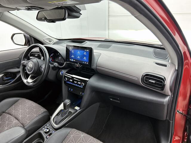 Toyota YARIS Cross 1.5 Hybrid AWD Executive | Panoramadak | Parkeersensoren | Navigatie | AWD